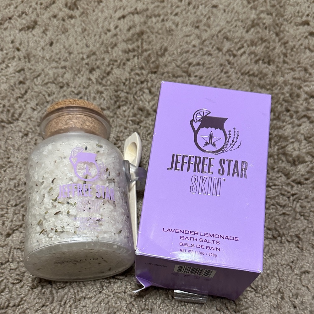 Jeffree Star Skin Lavender Lemonade Bath Soak